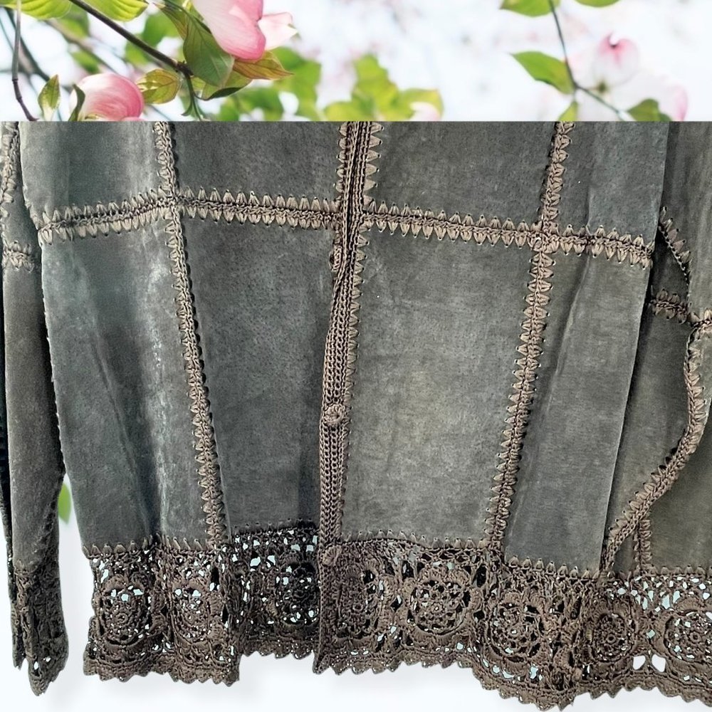 Carducci Collarless Suede Jacket - Size Large - Picture 5 of 5